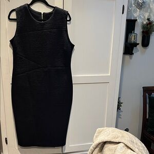 Elegant Navy Sleeveless Dress